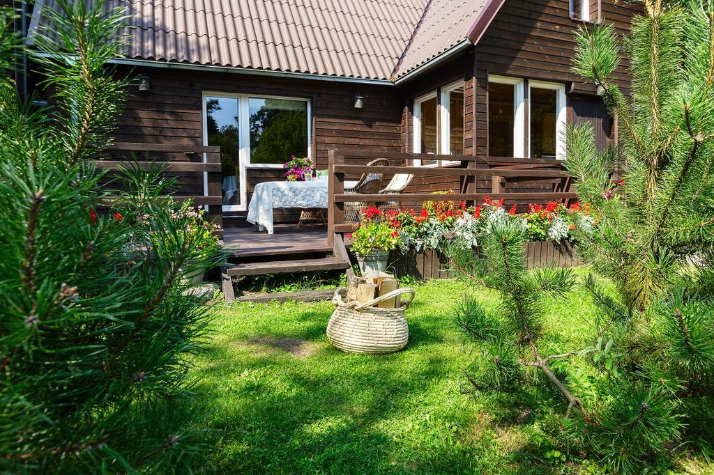Poilsio Baze Guest House Latezeris Ngoại thất bức ảnh